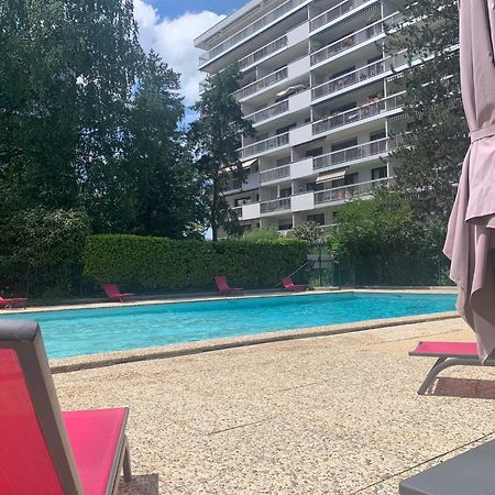 Ferienwohnung Mont Royal Balcon Et Piscine Annecy Exterior foto